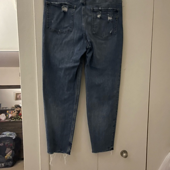 Jeans - Picture 2 of 2